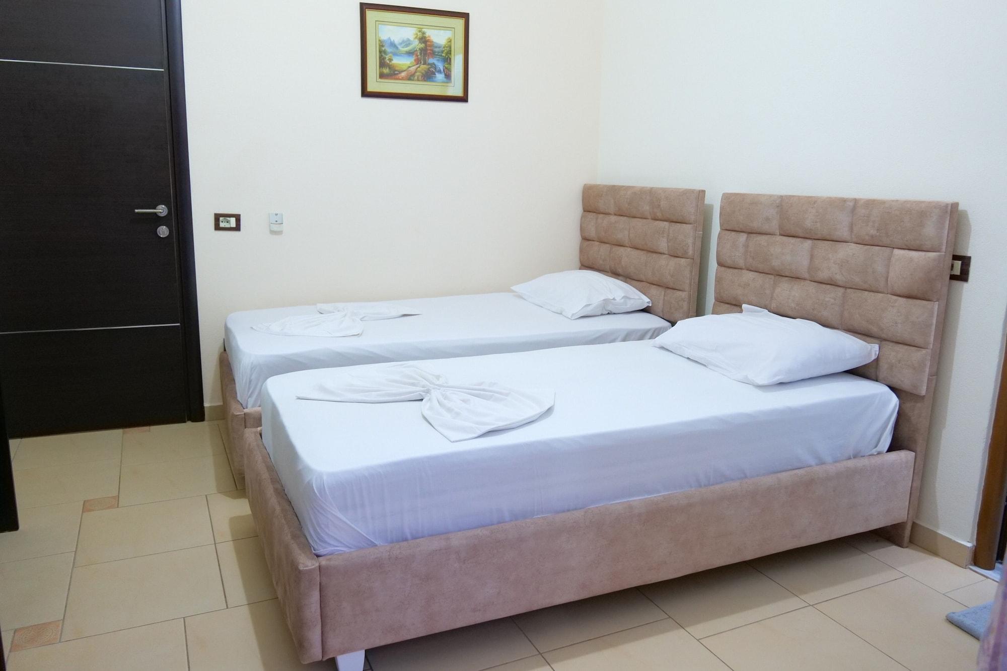 Rixhi Hotel Sarande