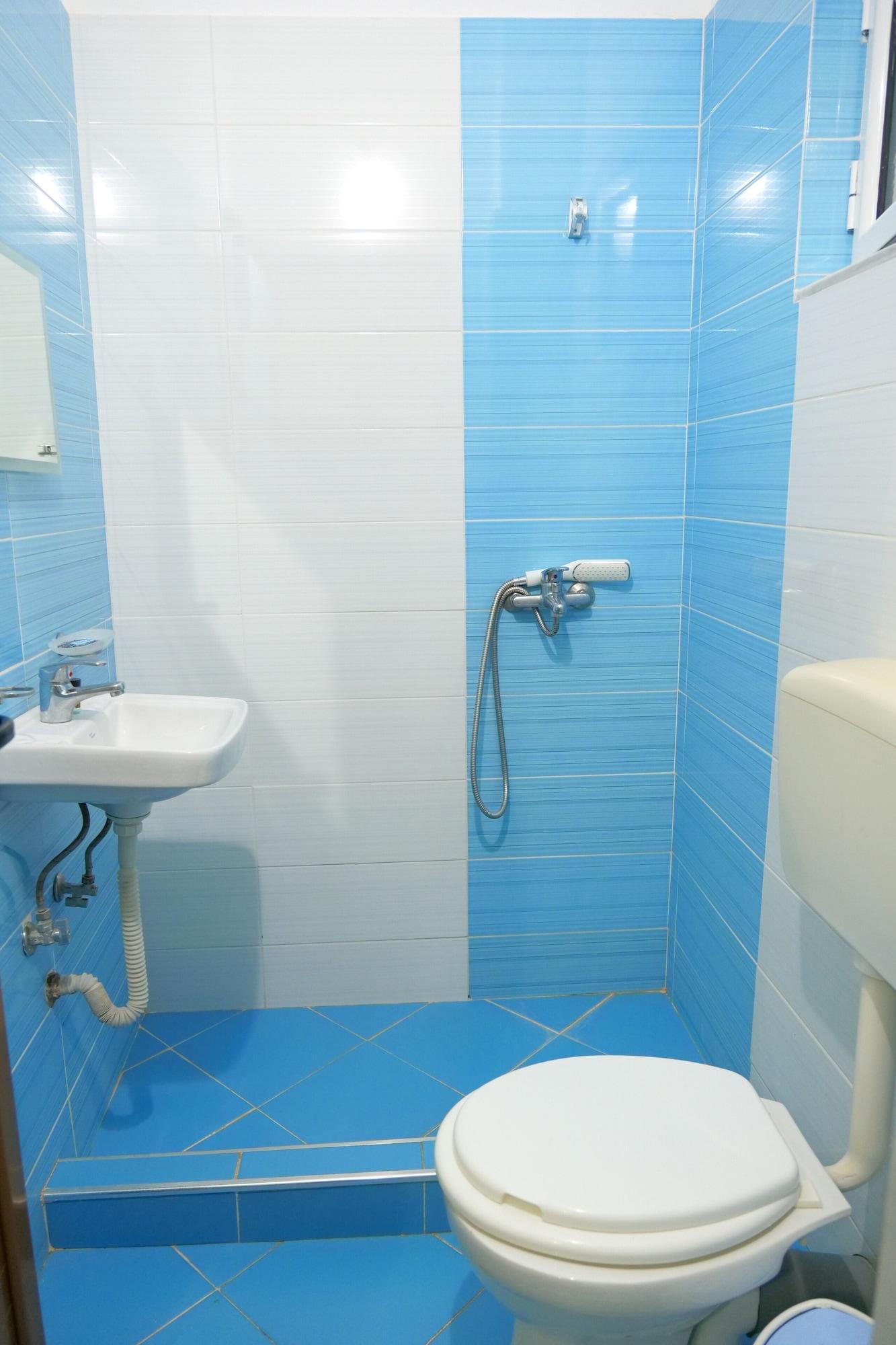 Hotell Rixhi 3*