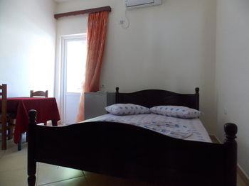 Rixhi 3*