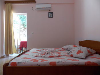 Rixhi 3*